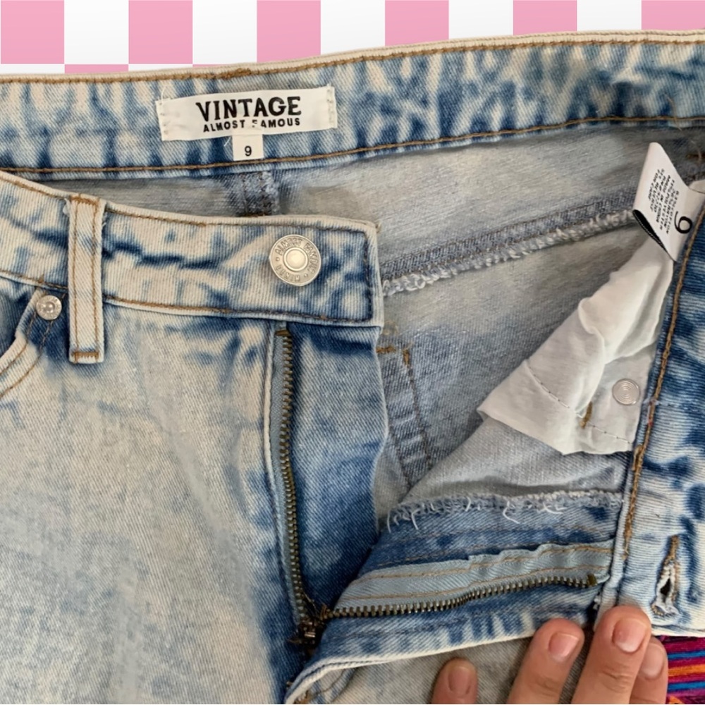 Almost Famous Patchwork Ripped Jean 28 - Picture 2 of 4